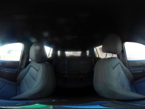 Used 2025 Chevrolet Equinox LT image 41