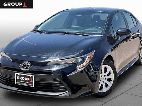 Used 2024 Toyota Corolla LE FWD image 1