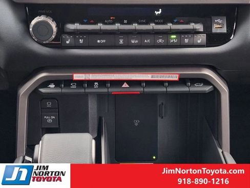 New 2026 Toyota Tundra Platinum AWD/4WD image 18
