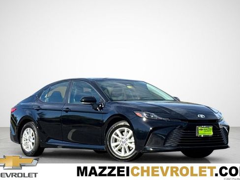 Used 2025 Toyota Camry LE FWD image 1