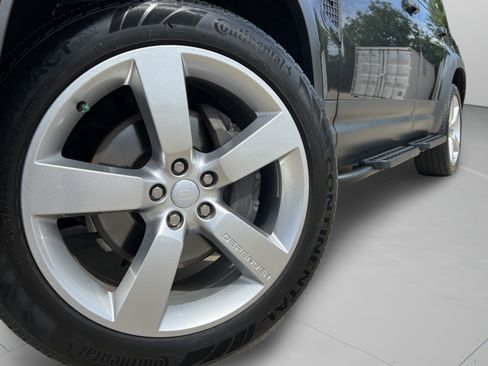 Used 2023 Land Rover Defender 130 First Edition AWD/4WD image 34