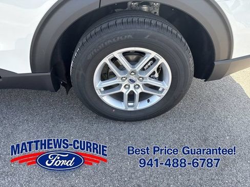 New 2026 Ford Explorer Active w/ Active Comfort Package RWD image 16