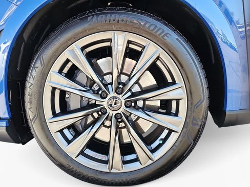 Used 2023 Lexus RX 350 F Sport w/ Cold Area Package AWD/4WD image 24