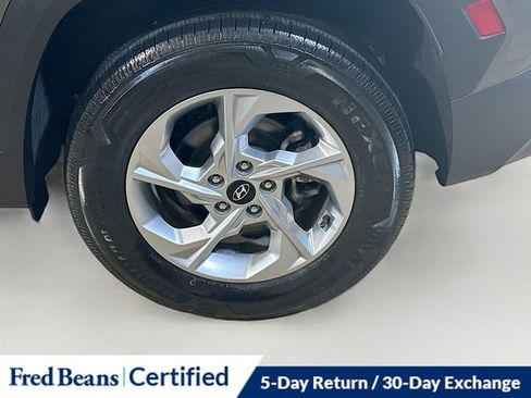 Certified 2023 Hyundai Tucson SE image 6