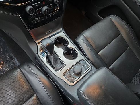 Used 2020 Jeep Grand Cherokee High Altitude image 28