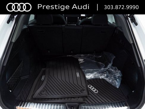 Used 2025 Audi Q5 Premium w/ Convenience Package AWD/4WD image 24