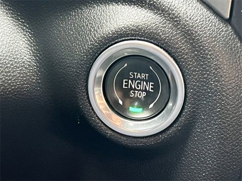 Used 2020 Chevrolet Silverado 1500 RST w/ Z71 Off-Road Package image 31