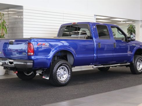 Used 2003 Ford F350 XLT image 7