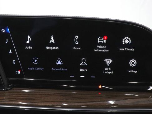 Used 2024 Cadillac Escalade Premium Luxury Platinum image 36