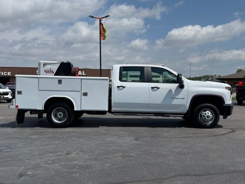 Used 2023 Chevrolet Silverado 3500 W/T w/ WT Fleet Convenience Package AWD/4WD image 9