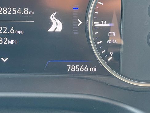 Used 2021 Buick Enclave Avenir w/ Avenir Technology Package image 14