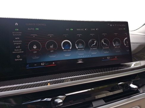 Certified 2023 BMW X7 M60i w/ Executive Package image 17