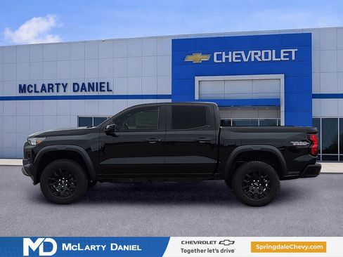 New 2026 Chevrolet Colorado Trail Boss AWD/4WD image 3