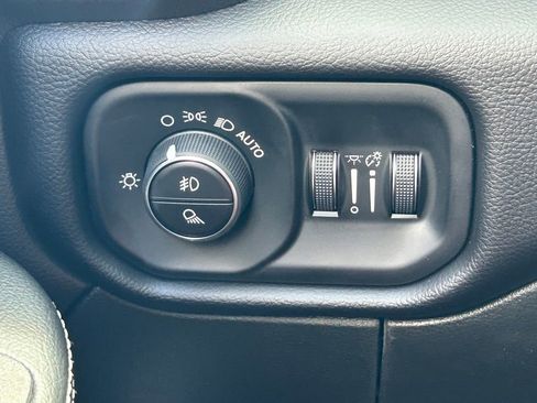 New 2025 RAM 3500 Laramie w/ Max Tow Package image 38