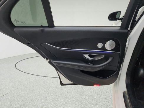 Used 2020 Mercedes-Benz E 350 Sedan image 29