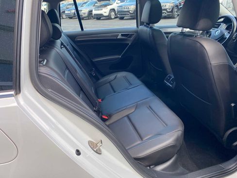 Used 2017 Volkswagen Golf Alltrack S AWD/4WD image 26