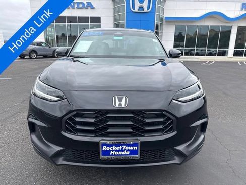 Used 2023 Honda HR-V Sport image 3