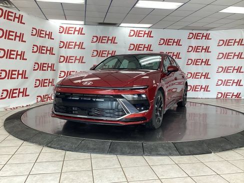 Used 2025 Hyundai Sonata SEL AWD/4WD image 3