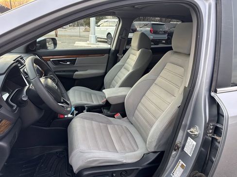 Used 2017 Honda CR-V EX image 8