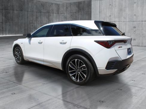 Used 2024 Acura ZDX A-Spec RWD image 4