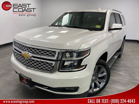 Used 2019 Chevrolet Tahoe LT w/ LT Signature Package image 1