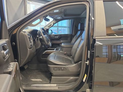 Used 2019 Chevrolet Silverado 1500 LT Trail Boss AWD/4WD image 14