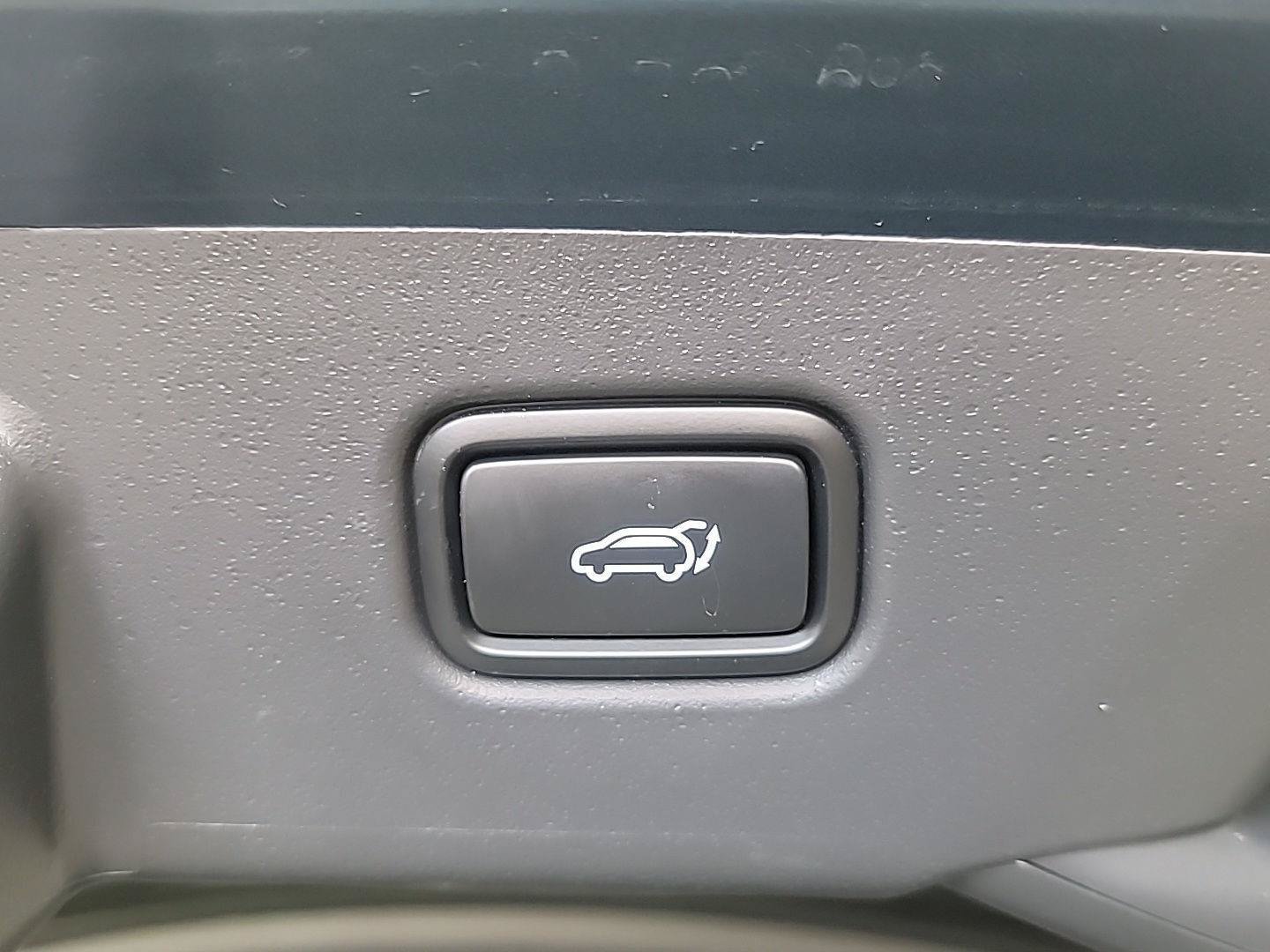 Certified 2025 Kia Niro Wind w/ Wind Preserve Package FWD image 10