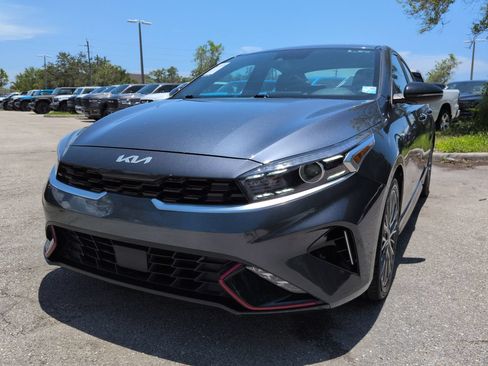 Used 2023 Kia Forte GT-Line w/ GT-Line Technology Package FWD image 9