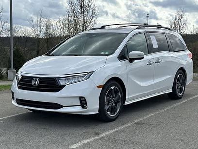 Used 2023 Honda Odyssey Elite