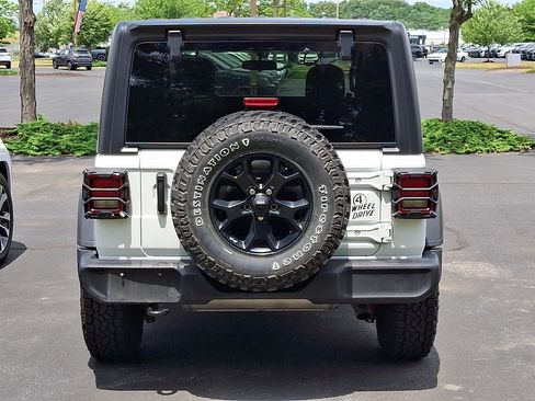 Used 2021 Jeep Wrangler Sport AWD/4WD image 5