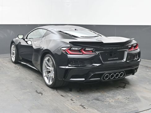 New 2026 Chevrolet Corvette Z06 image 3