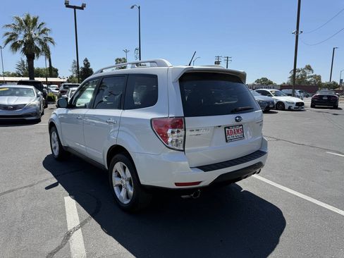 Used 2011 Subaru Forester 2.5XT Touring AWD/4WD image 5