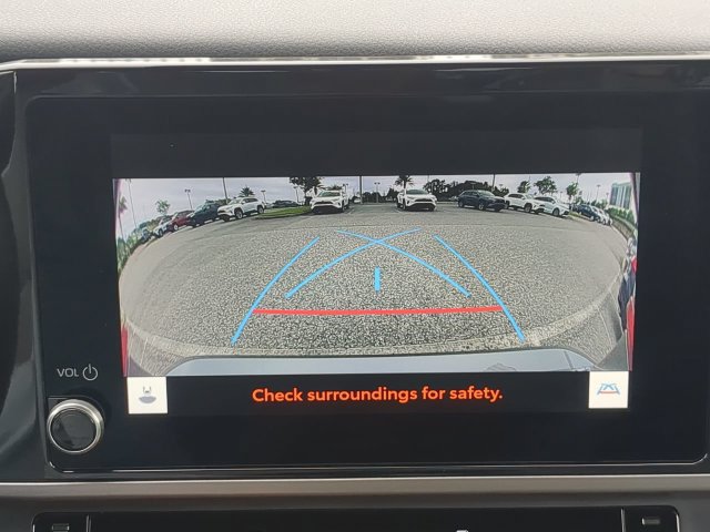 Certified 2025 Toyota Camry SE FWD image 21