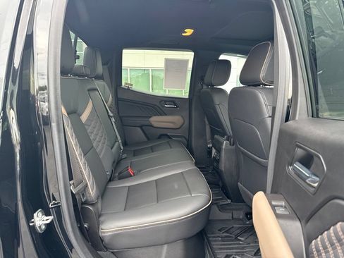 Used 2024 GMC Canyon Denali AWD/4WD image 22