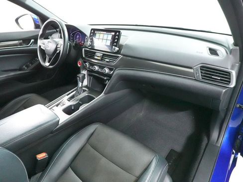 Used 2018 Honda Accord Sport image 28
