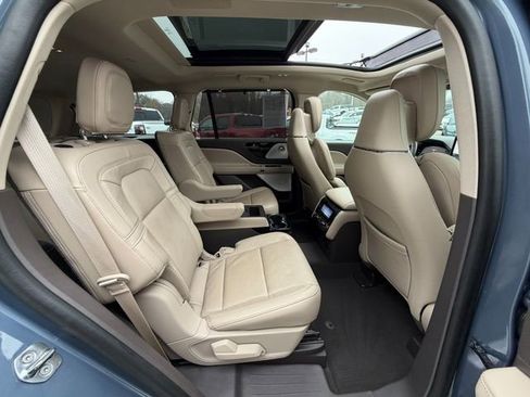 Used 2021 Lincoln Aviator Grand Touring w/ Equipment Group 302A image 10