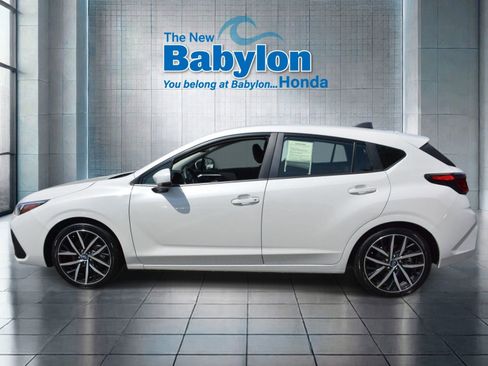 Used 2024 Subaru Impreza 2.0i Sport AWD/4WD image 2