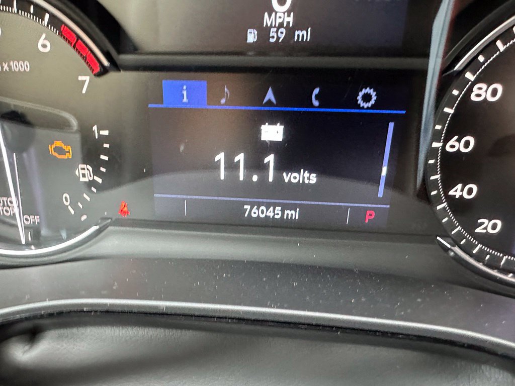 Used 2020 Cadillac XT5 Premium Luxury w/ LPO, Floor Liner Package FWD image 19