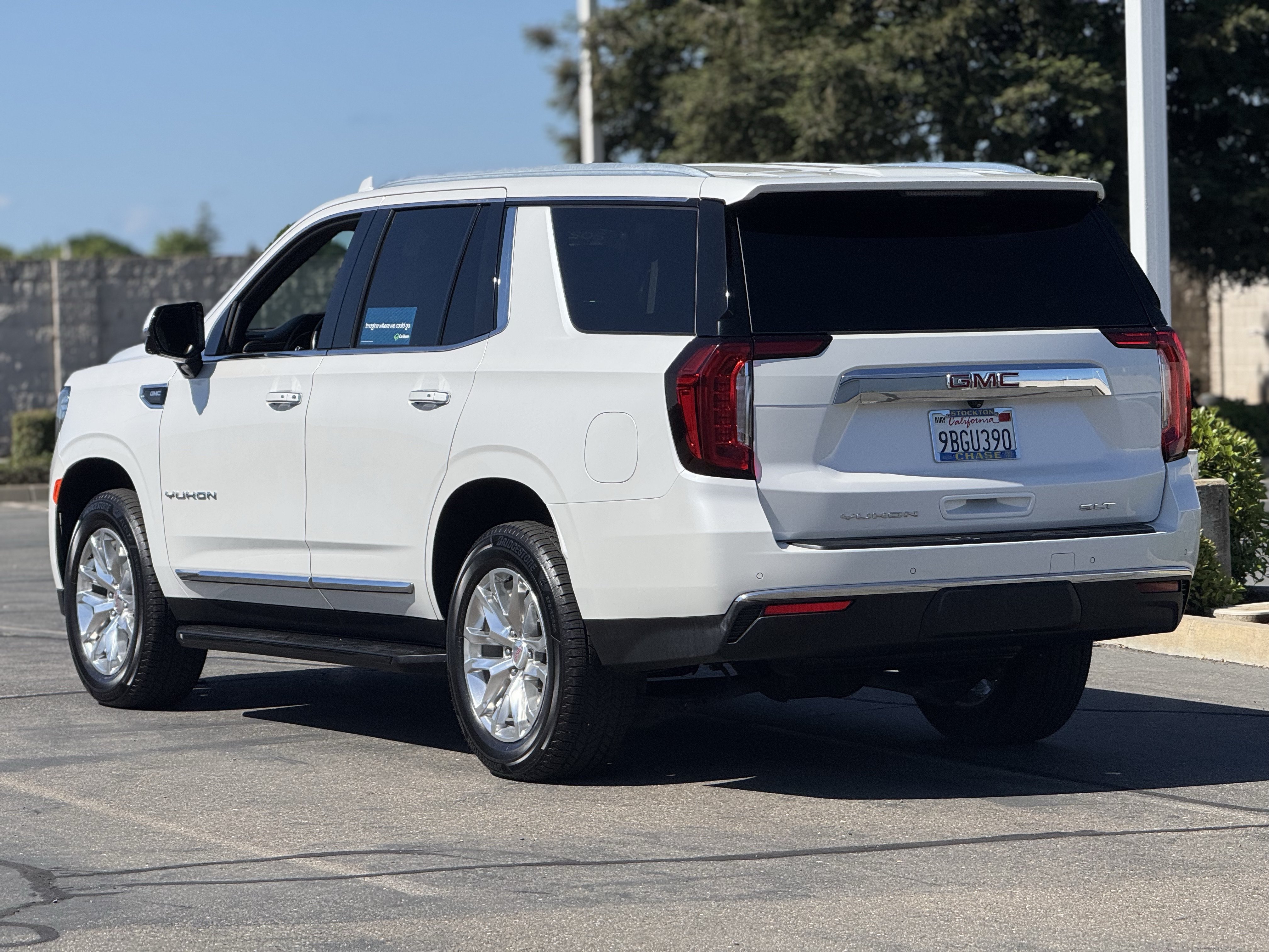 Certified 2022 GMC Yukon SLT w/ SLT Luxury Package RWD image 5
