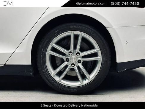 Used 2014 Tesla Model S 85 RWD image 37
