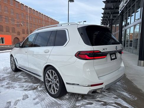 Used 2024 BMW X7 xDrive40i image 6