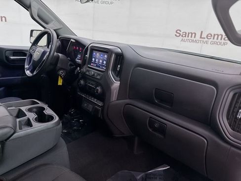 Used 2020 Chevrolet Silverado 1500 Custom w/ Custom Value Package image 29