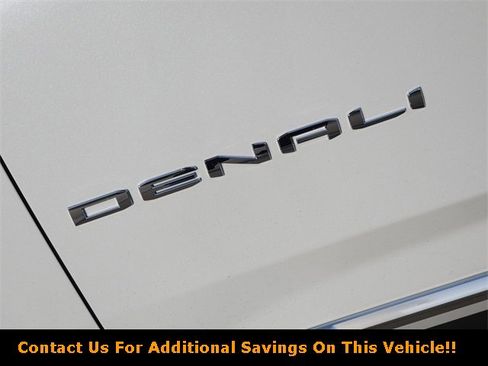 New 2026 GMC Yukon XL Denali w/ Sun & Power Step Package image 8