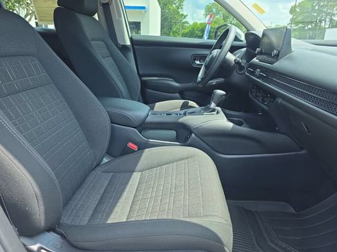 Used 2024 Honda HR-V LX image 30
