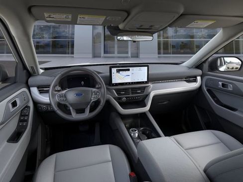 New 2026 Ford Explorer Active w/ Active Comfort Package image 9