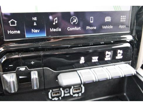 Used 2022 RAM 1500 Laramie w/ Laramie Southwest Edition RWD image 28