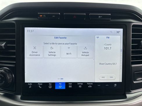 Used 2024 Ford F150 XLT image 28