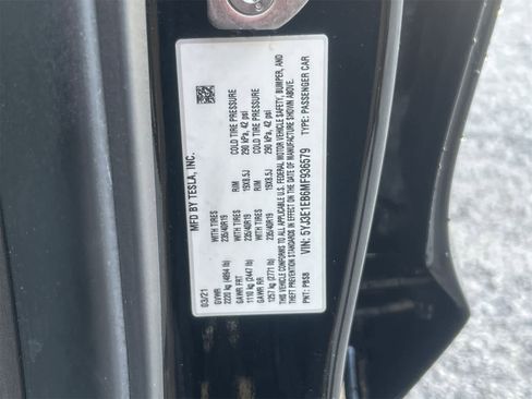 Used 2021 Tesla Model 3 Long Range image 21