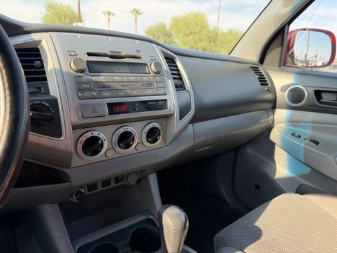 Used 2010 Toyota Tacoma 4x4 Double Cab w/ TRD Sport Pkg w/JBL Audio image 22
