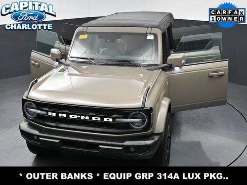 Used 2025 Ford Bronco Outer Banks AWD/4WD image 37